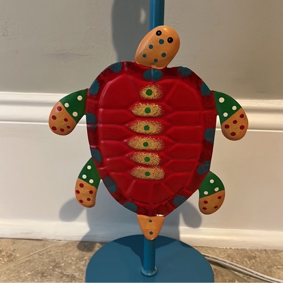 New Turtle Table Lamp - Picture 4 of 5